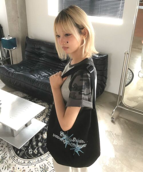 COIRIS(コイリス)の「オルアレタリングクロスバッグ(3カラー)(メッセンジャーバッグ・レディース・カーキ/パープル/ブラック・FREE)」の16枚目の写真