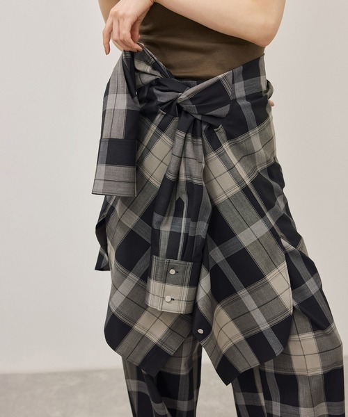ADAM ET ROPE'(アダムエロペ)の「TWトロチェックシャツ/防シワ(シャツ/ブラウス・レディース・グレー系その他/ブラウン系その他2・FREE)」の3枚目の写真
