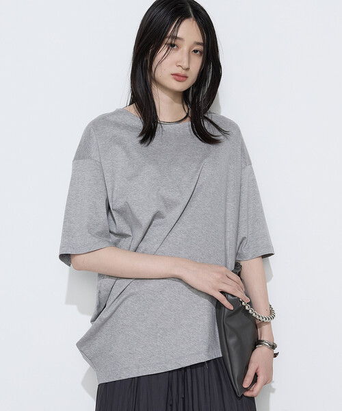 COMME CA(コムサ)の「ドライスムース/スーピマバイオスムース アシンメトリーTシャツ(Tシャツ/カットソー・レディース・ホワイト/トップグレー/ボルドー・7号/9号)」の2枚目の写真