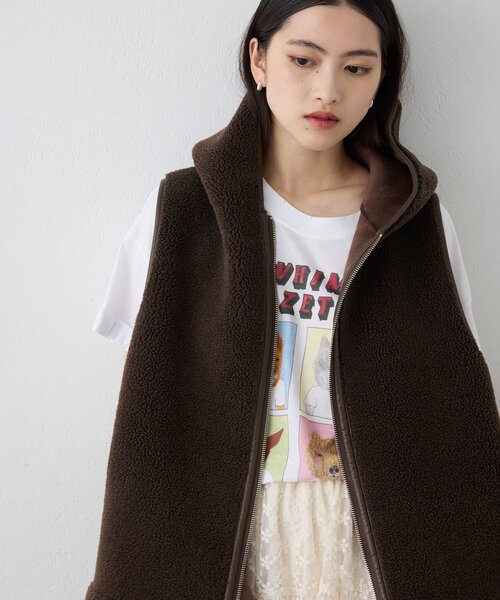Whim Gazette(ウィムガゼット)の「<WEB限定カラーあり>【THE PAUSE】ボアフードロングジレ(ベスト・レディース・ライトベージュ/ダークブラウン/チャコールグレー・FREE)」の22枚目の写真