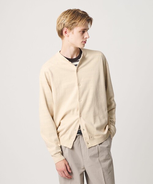 BEAUTY&YOUTH UNITED ARROWS(ビューティーアンドユースユナイテッドアローズ)の「フェザーヤーン クルーネック カーディガン ウォッシャブル(カーディガン/ボレロ・メンズ・ナチュラル/ブラック・S/M/XL/L)」の2枚目の写真