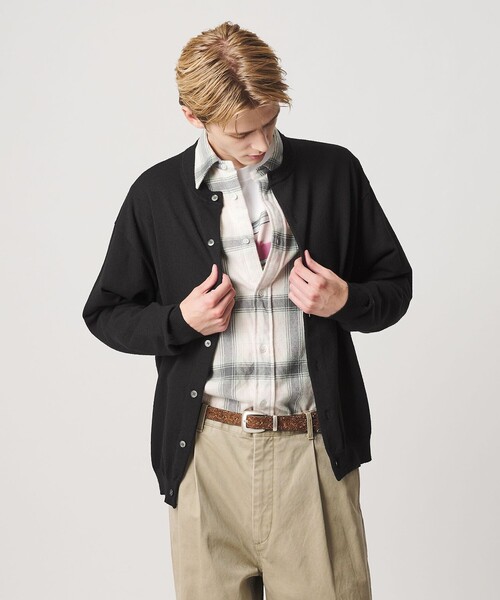 BEAUTY&YOUTH UNITED ARROWS(ビューティーアンドユースユナイテッドアローズ)の「フェザーヤーン クルーネック カーディガン ウォッシャブル(カーディガン/ボレロ・メンズ・ナチュラル/ブラック・S/M/XL/L)」の1枚目の写真