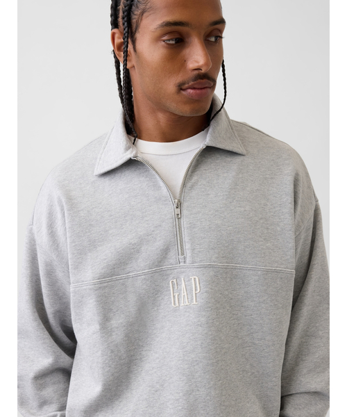 GAP(ギャップ)の「ヘビーウェイト オーバーサイズ GAPロゴ ハーフジップ プルオーバー(スウェット・メンズ・ネイビー/グレー/グリーン・L/XL/XS/S/M)」の11枚目の写真