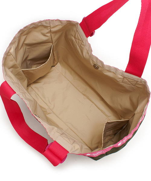 LeSportsac(レスポートサック)の「LG HANDLE ADJ TOTE アボカド/ベージュピンクウェビング(トートバッグ・レディース・グリーン・FREE)」の8枚目の写真