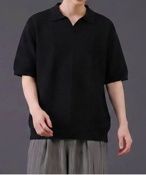 Dalfwin(ダールフィン)の「リブ編み スキッパーニットポロシャツ 半袖(ポロシャツ・メンズ・グレー/ブラック/ホワイト・MEDIUM/LARGE)」の2枚目の写真