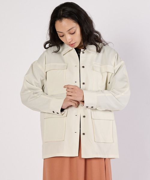 Eddie Bauer(エディーバウアー)の「ユーティリティポケット シャツジャケット(シャツ/ブラウス・レディース・アイボリー/ダークグレー/カーキ・S/M/L/XL)」の1枚目の写真