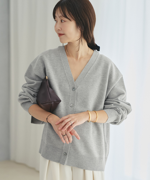 plage(プラージュ)の「《一部店舗・WEB限定追加》sweat kn nuance カーディガン 2(カーディガン/ボレロ・レディース・チャコールグレー/ライトグレー・FREE)」の2枚目の写真