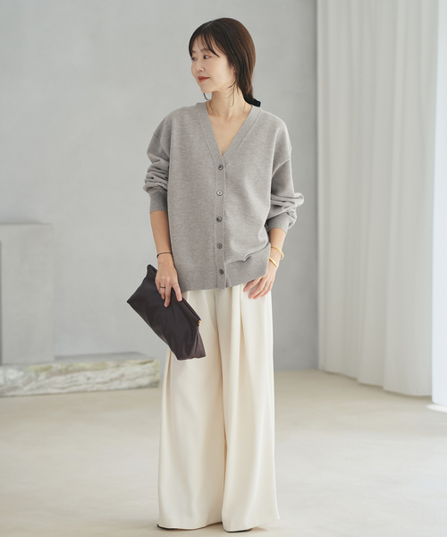 plage(プラージュ)の「《一部店舗・WEB限定追加》sweat kn nuance カーディガン 2(カーディガン/ボレロ・レディース・チャコールグレー/ライトグレー・FREE)」の10枚目の写真