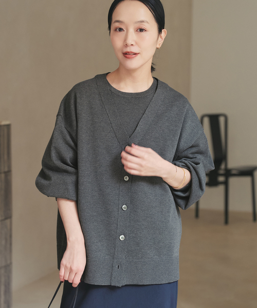 plage(プラージュ)の「《一部店舗・WEB限定追加》sweat kn nuance カーディガン 2(カーディガン/ボレロ・レディース・チャコールグレー/ライトグレー・FREE)」の18枚目の写真