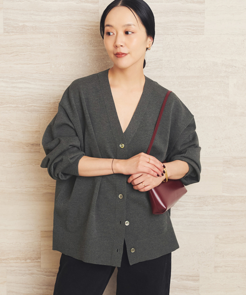 plage(プラージュ)の「《一部店舗・WEB限定追加》sweat kn nuance カーディガン 2(カーディガン/ボレロ・レディース・チャコールグレー/ライトグレー・FREE)」の22枚目の写真