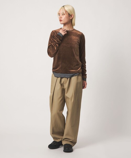 BEAUTY&YOUTH UNITED ARROWS(ビューティーアンドユースユナイテッドアローズ)の「ベロア ロングスリーブTシャツ ウォッシャブル(Tシャツ/カットソー・レディース・オフホワイト/ダークブラウン/ブラック・FREE)」の6枚目の写真