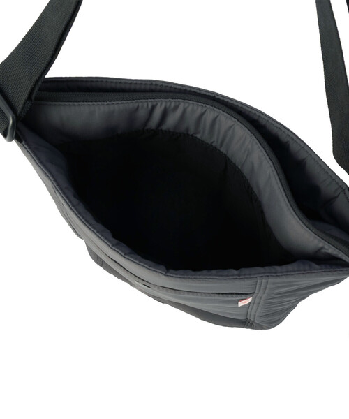 DANTON（ダントン）の「RUE VARET - Polyester Taffeta Shoulder Bag（ショルダーバッグ・レディース・マスタード/グレー/ブラック/ライトグリーン/アイボリー・-）」の13枚目の写真
