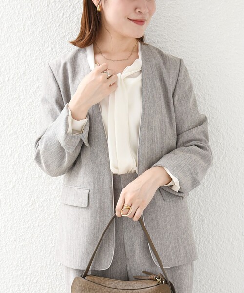 SHIPS（シップス）の「〈洗濯機可能〉FUNCTION ツイル ジャケット 26AW（ノーカラージャケット・レディース・ネイビー/ベージュ系・40/38/36/34）」の2枚目の写真