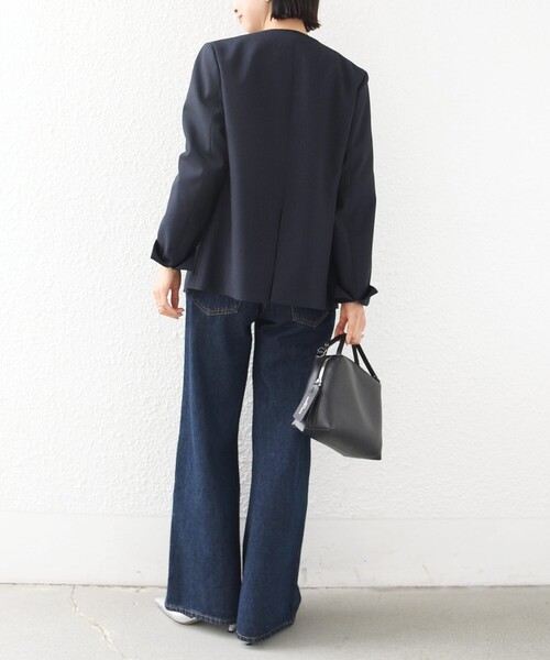 SHIPS（シップス）の「〈洗濯機可能〉FUNCTION ツイル ジャケット 26AW（ノーカラージャケット・レディース・ネイビー/ベージュ系・40/38/36/34）」の4枚目の写真