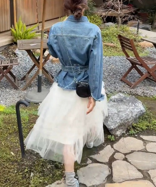 FAVORITO(ファヴォリート)の「デニム襟付きジャケット(デニムジャケット・レディース・ブルー・S/M/L)」の6枚目の写真
