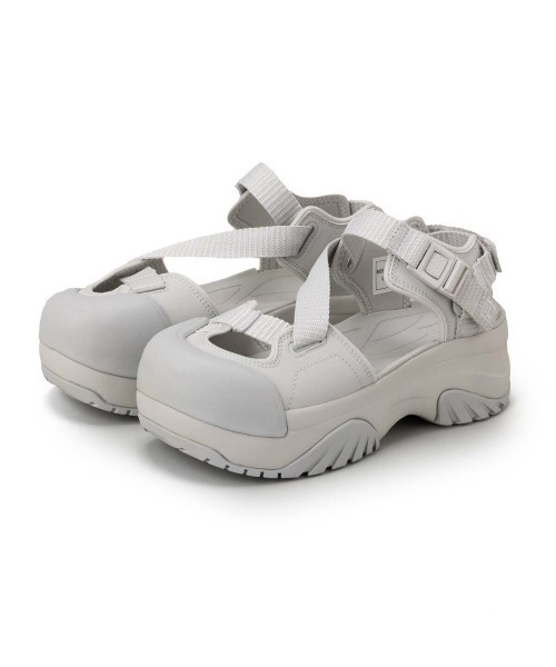 FILA(フィラ)の「FILA PEITO MAX SD(フィラ ペイトマックスエスディー)(スニーカー・レディース・ブラック系/グレー系・23cm/25cm/24cm)」の2枚目の写真