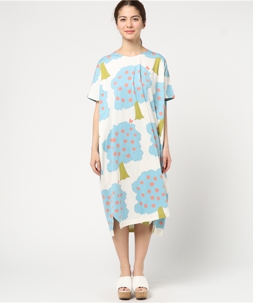 Ne-net(ネネット)の「(S)ハートりんごカットソー(ワンピース・レディース・グレー/オフホワイト・02)」の8枚目の写真