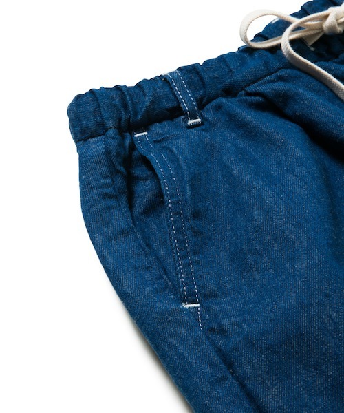 rehacer（レアセル）の「Ochre : Kojima Hemp Denim Pants Made in OKAYAMA Japan（デニムパンツ・メンズ・インディゴブルー・SMALL/LARGE/MEDIUM）」の3枚目の写真
