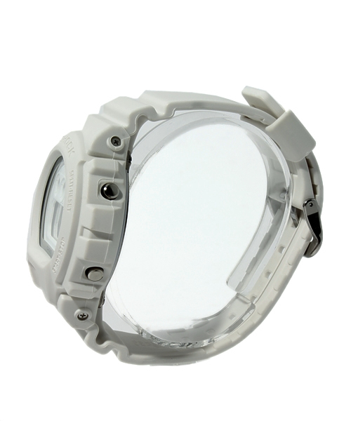 BEAMS BOY(ビームスボーイ)の「G-SHOCK / “DW6900-WW-7JF”(アナログ腕時計・レディース・ホワイト・ONE SIZE)」の2枚目の写真