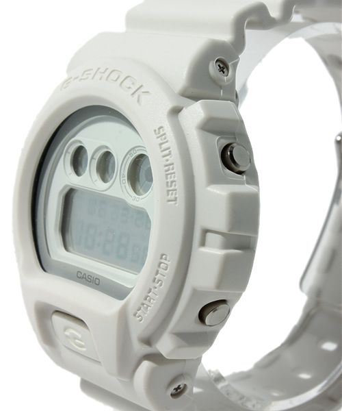 BEAMS BOY(ビームスボーイ)の「G-SHOCK / “DW6900-WW-7JF”(アナログ腕時計・レディース・ホワイト・ONE SIZE)」の4枚目の写真