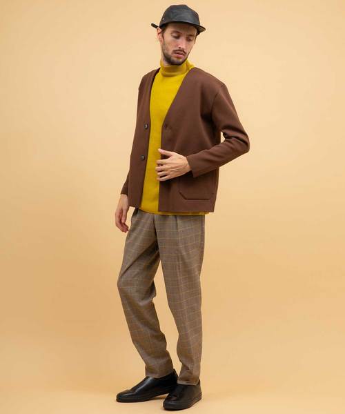 UNITED TOKYO（ユナイテッドトウキョウ）の「Super120's 18Gウォッシャブルタートル（ニット/セーター・メンズ・ブラック/ライトグリーン/マルチ/ネイビー/オフホワイト/レッド/バーガンディー/マスタード/テラコッタ/チャコールグレー・1/2/3）」の18枚目の写真