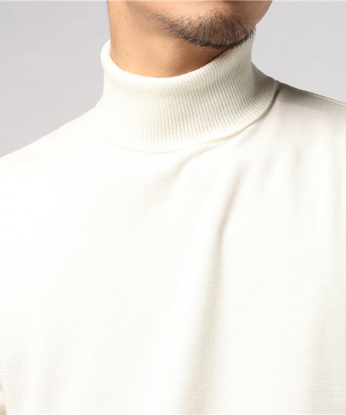 UNITED TOKYO（ユナイテッドトウキョウ）の「Super120's 18Gウォッシャブルタートル（ニット/セーター・メンズ・ブラック/ライトグリーン/マルチ/ネイビー/オフホワイト/レッド/バーガンディー/マスタード/テラコッタ/チャコールグレー・1/2/3）」の13枚目の写真