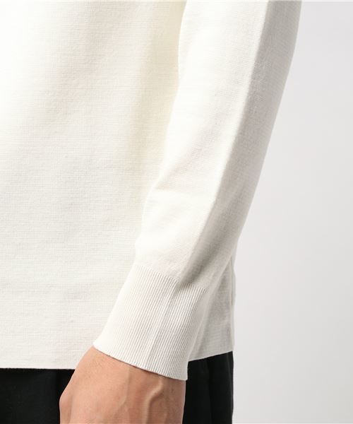 UNITED TOKYO（ユナイテッドトウキョウ）の「Super120's 18Gウォッシャブルタートル（ニット/セーター・メンズ・ブラック/ライトグリーン/マルチ/ネイビー/オフホワイト/レッド/バーガンディー/マスタード/テラコッタ/チャコールグレー・1/2/3）」の11枚目の写真