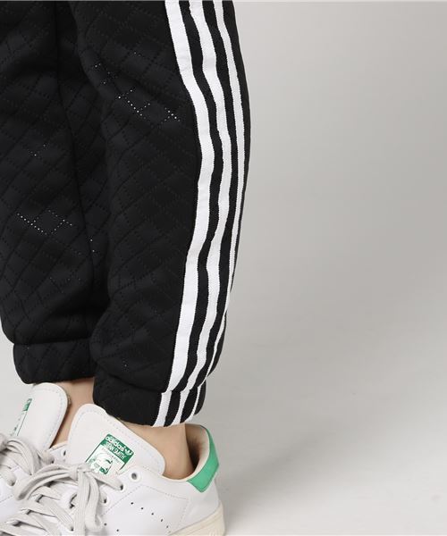 adidas（アディダス）の「キルティング トラックパンツ QUILTED 3
