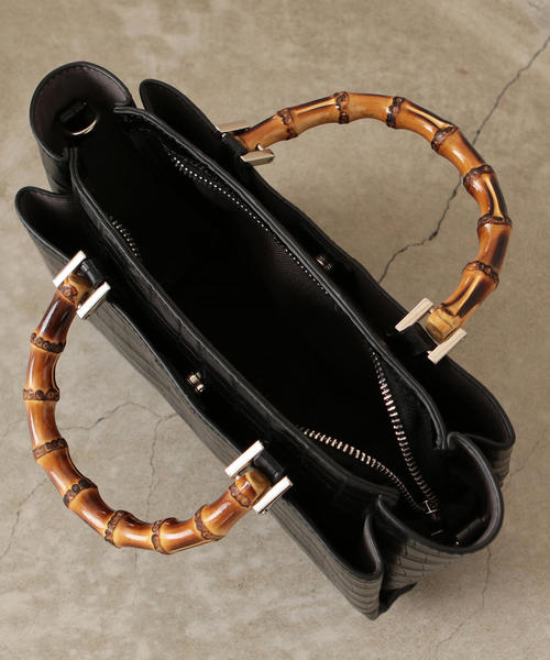 BEAUTY&YOUTH UNITED ARROWS（ビューティーアンドユースユナイテッドアローズ）の「＜LS Scene＞∴バンブーハンドルミニミニショルダーバッグ о（ショルダーバッグ・レディース・ブラック/ブラウン/ダークブラウン/ナチュラル/ダークグリーン・FREE）」の11枚目の写真