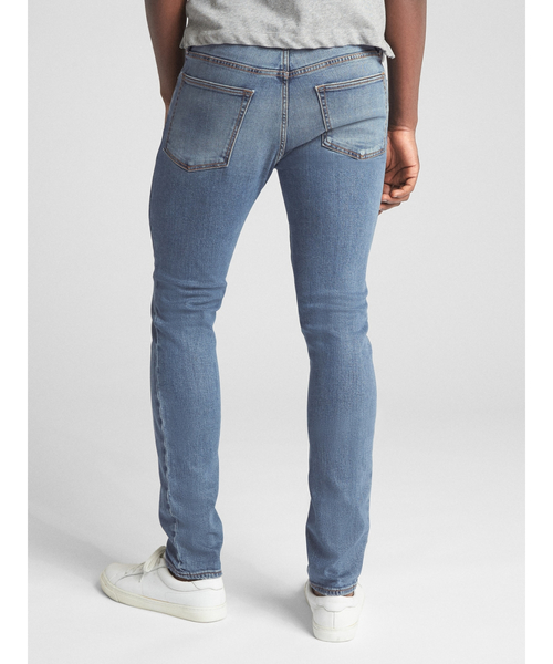 GAP（ギャップ）の「ソフトウェア スキニーフィット ジーンズ（Gapflex）（デニムパンツ・メンズ・ライトインディゴブルー・28W 30L/29W 30L/30W 30L/31W 30L/31W 32L/32W 30L/32W 32L/33W 32L/34W 32L/36W 32L）」の2枚目の写真