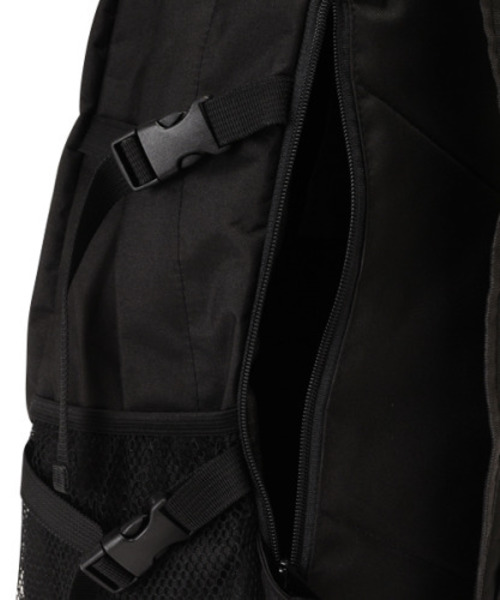 Candy Stripper（キャンディストリッパー）の「OVAL LOGO バッグパック（バックパック/リュック・レディース・ブラック/ピンク/ネイビー・FREE）」の5枚目の写真