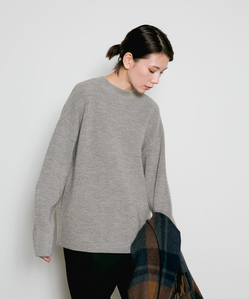 Curensology（カレンソロジー）の「Curensology(カレンソロジー)/バックポイントプルオーバー（ニット/セーター・レディース・ホワイト/ボルドー/スモークグレー・FREE）」の18枚目の写真