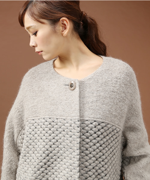 Soareak(ソアリーク)の「ビッグシルエットスライバーコート(その他アウター・レディース・ブラック/グレー/ベージュ・MEDIUM)」の8枚目の写真