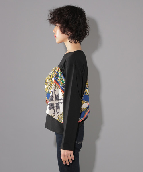 PAGEBOY（ページボーイ）の「スカーフレイヤードプルオーバー（Tシャツ/カットソー・レディース・オフホワイト/ブラック・FREE）」の5枚目の写真