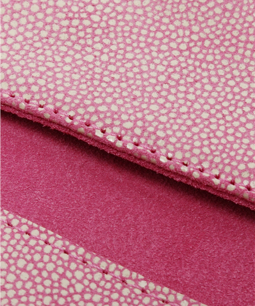 DouDou（ドゥドゥ）の「【VIFLAN】シャイニークラッチ（クラッチバッグ・レディース・アイボリー/ピンク/ラベンダー/ターコイズブルー/オレンジ・FREE）」の6枚目の写真