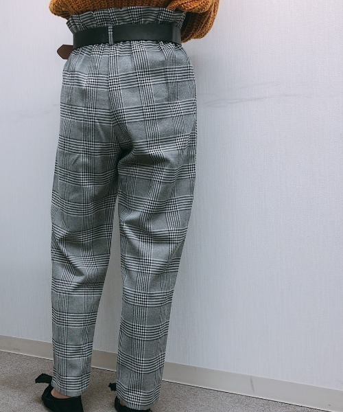 ap retro(アプレトロ)の「ベルト付ハイウエストチェックパンツ【ZOZO限定アイテム】(その他パンツ・レディース・ブラック/ベージュ・FREE)」の4枚目の写真