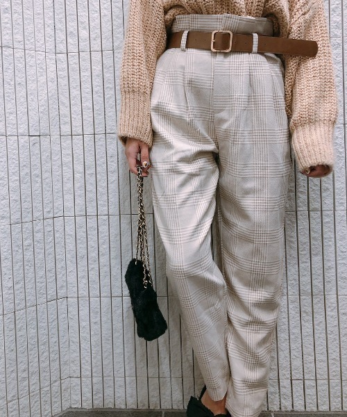 ap retro(アプレトロ)の「ベルト付ハイウエストチェックパンツ【ZOZO限定アイテム】(その他パンツ・レディース・ブラック/ベージュ・FREE)」の5枚目の写真