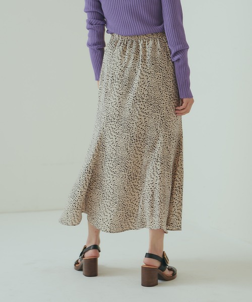 CIAOPANIC（チャオパニック）の「ヒョウ柄マーメイドスカート（スカート・レディース・ブルー系その他/ベージュ系その他・マルチサイズ）」の4枚目の写真