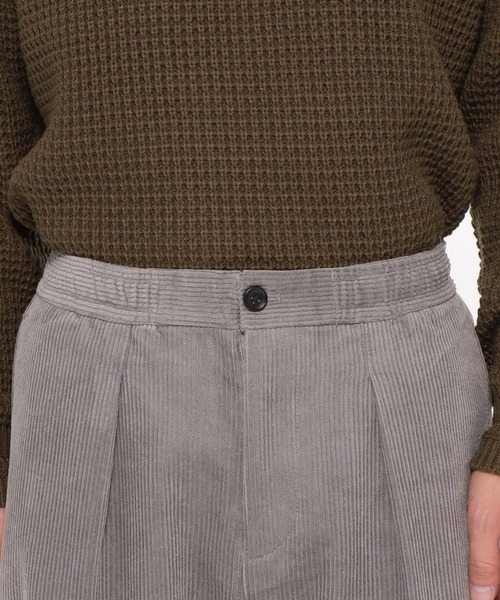 LAKOLE（ラコレ）の「8Wコーデュロイワイドパンツ / LAKOLE（その他パンツ・メンズ・グリーン/アイボリー/サンドグレー/ブラウン/グレー・SMALL/MEDIUM/LARGE）」の21枚目の写真