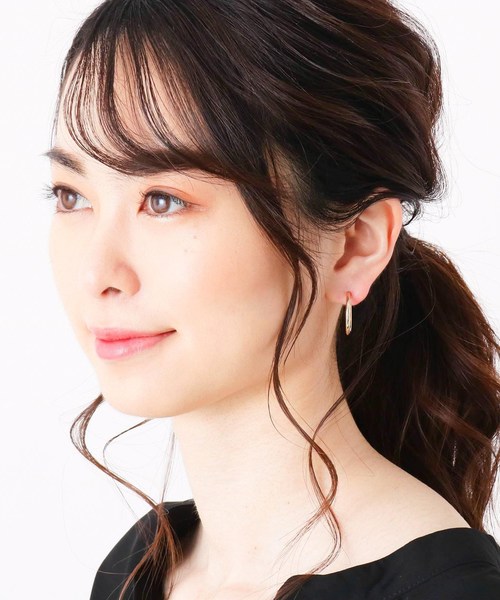 COCOSHNIK(ココシュニック)の「中空 フープピアス大(ピアス(両耳用)・レディース・ホワイト系その他7・00)」の5枚目の写真