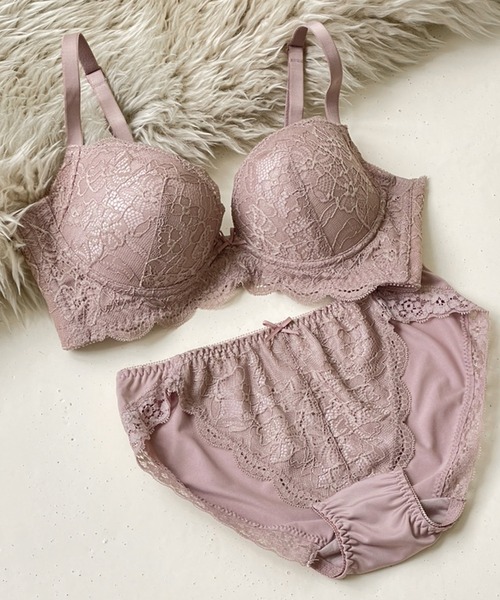 fran de lingerie（フランデランジェリー）の「ノンワイヤーブラ&ショーツセット 脇高 しっかり盛れる スタイルアップワイヤレス（ブラ&ショーツ・レディース・ベージュ/ブルー/グレー/パープル系その他/グレイッシュブルー/ダークグレー/ブルーグリーン/ワイン/ピンク/クリアブラック/セージグリーン/ローズ/ブラウン/ライトグレー/コーラルピンク/パープル/ワインレッド/シルバーグレー/スモークピンク/ブルー系その他3/ライトブラウン/レンガ/チャコールグレー/ナチュラル/ラベンダー/アイボリー/グリーン/カーキ・B65/B70/C70/D70/B75/C65/C75/D65/D75/E65/E70/E75/F65/F70/F75/G65/G70/G75/F80/E80/G80/D80/A75/A70/A65）」の10枚目の写真