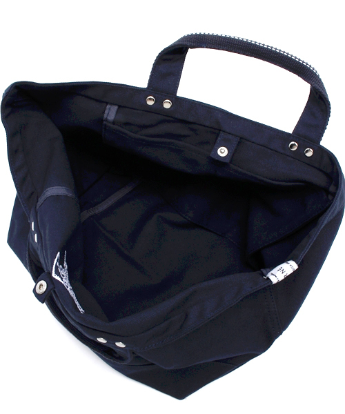 LBC（エルビーシー）の「フローニードルスモールトート（トートバッグ・レディース・オフホワイト/ネイビー・FREE）」の7枚目の写真