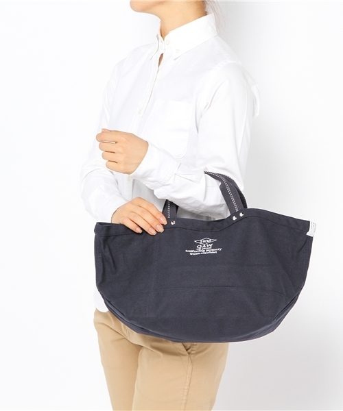 LBC（エルビーシー）の「フローニードルスモールトート（トートバッグ・レディース・オフホワイト/ネイビー・FREE）」の8枚目の写真