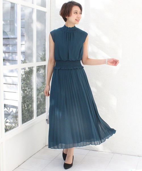 セール シャーリング使いプリーツワンピース 結婚式 成人式 謝恩会ワンピース パーティードレス ドレス Trudea トルディア のファッション通販 Zozotown