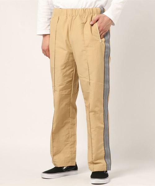 ONE DAY KMC (ワンデイケーエムシー)の「STEEL BROWN / ロクヨンクロス トラックパンツ(その他パンツ・メンズ・ブラック/ベージュ/パープル/ネイビー/ブラウン/グレー/オリーブ・MEDIUM/LARGE/X-LARGE)」の13枚目の写真