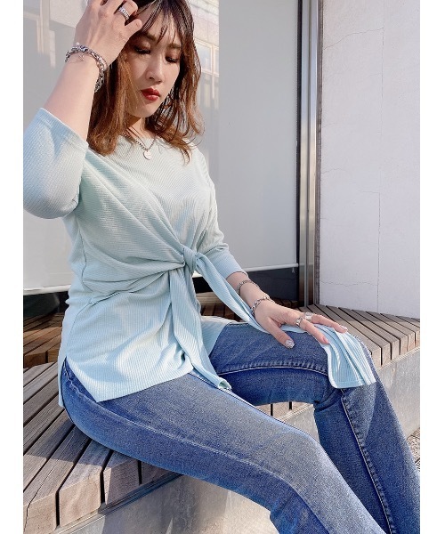 one way（ワンウェイ）の「フロントシバリＴＯＰＳ（Tシャツ/カットソー・レディース・ホワイト/ベージュ/ブラック/ライトグリーン・FREE）」の4枚目の写真