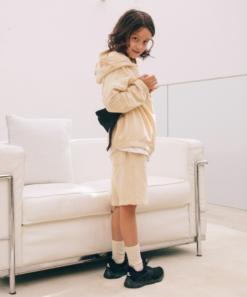 瞬足（シュンソク）の「瞬足/SLBYSYUNSOKU/キッズスニーカー/DSL0140（スニーカー・キッズ・ブラック/グレー/ネイビー/ブラック×ブラック/ナチュラル・20.0cm/22.5cm/17.0cm/24.5cm/22.0cm/18.0cm/25.0cm/24.0cm/21.0cm/19.0cm/23.5cm/21.5cm/23.0cm）」の11枚目の写真