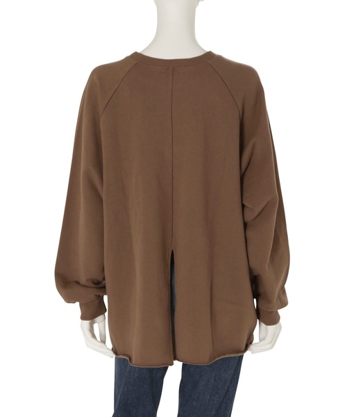 Ungrid(アングリッド)の「バックスリットスウェット(スウェット・レディース・オフホワイト/モカ・マルチサイズ)」の9枚目の写真