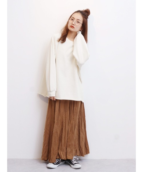 Ungrid(アングリッド)の「バックスリットスウェット(スウェット・レディース・オフホワイト/モカ・マルチサイズ)」の5枚目の写真