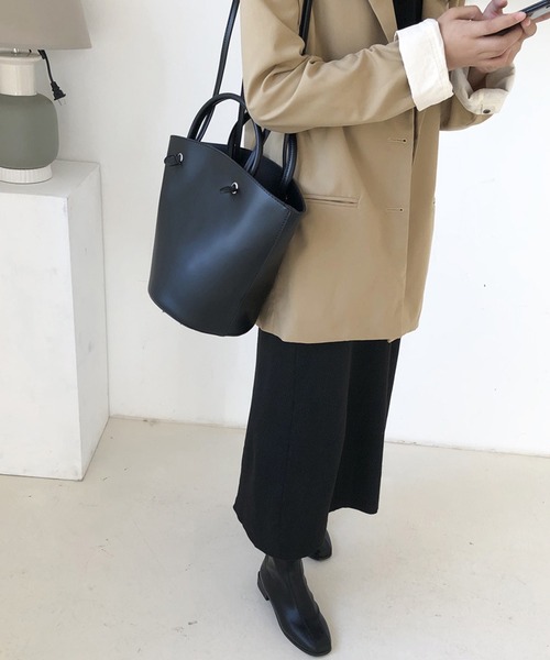 shopnikoniko（ショップニコニコ）の「2wayバケットバッグ（ショルダーバッグ・レディース・ベージュ/ブラック/ブラウン・フリー）」の15枚目の写真